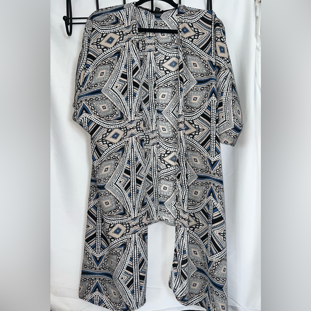 Patterned Women's Jacket - Picture 6 of 6